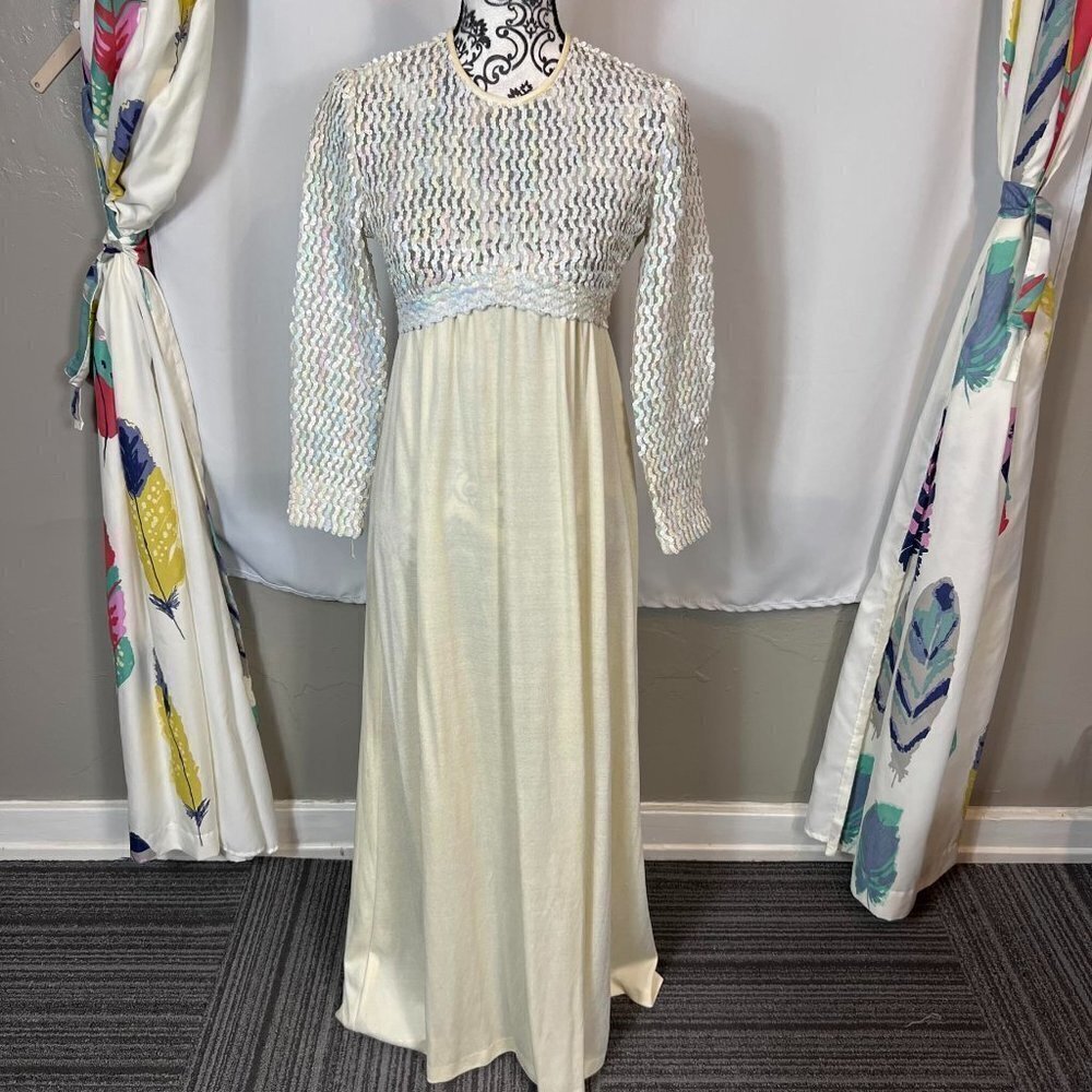 Vintage Pat Richards cream sequin maxi dress 3/4 sleeves. Size 9/10